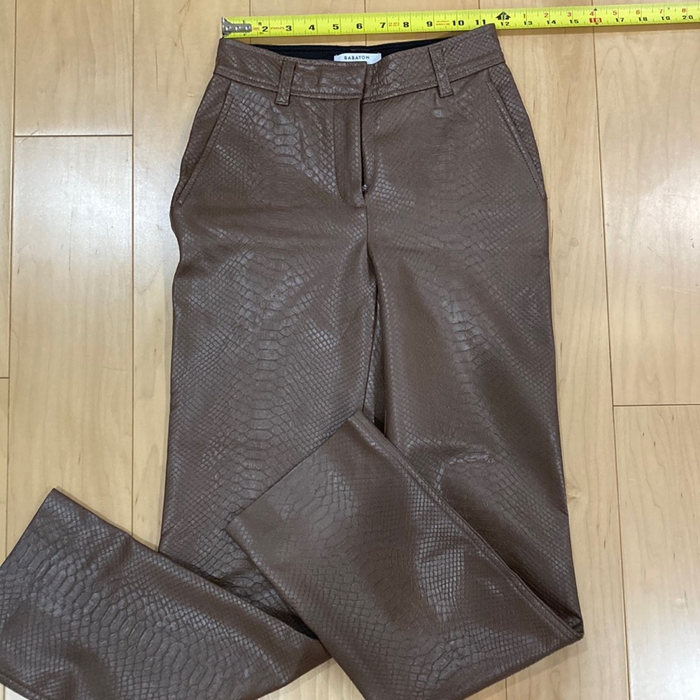 Aritzia command leather pants